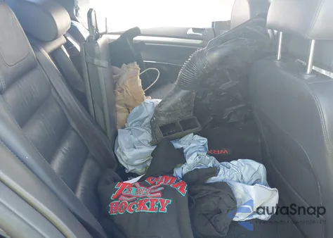 2006 Volkswagen Jetta Gli z USA, uszkodzony, nr VIN 3VWXJ71K76M752169